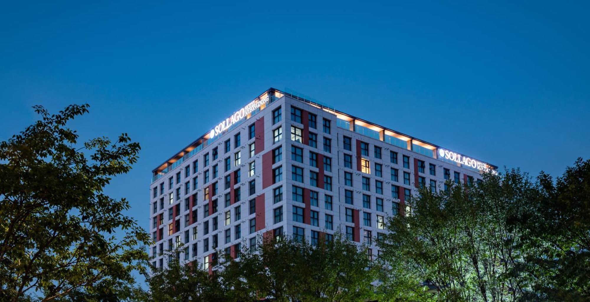 Sollago Myeongdong & โรงแรม 4*