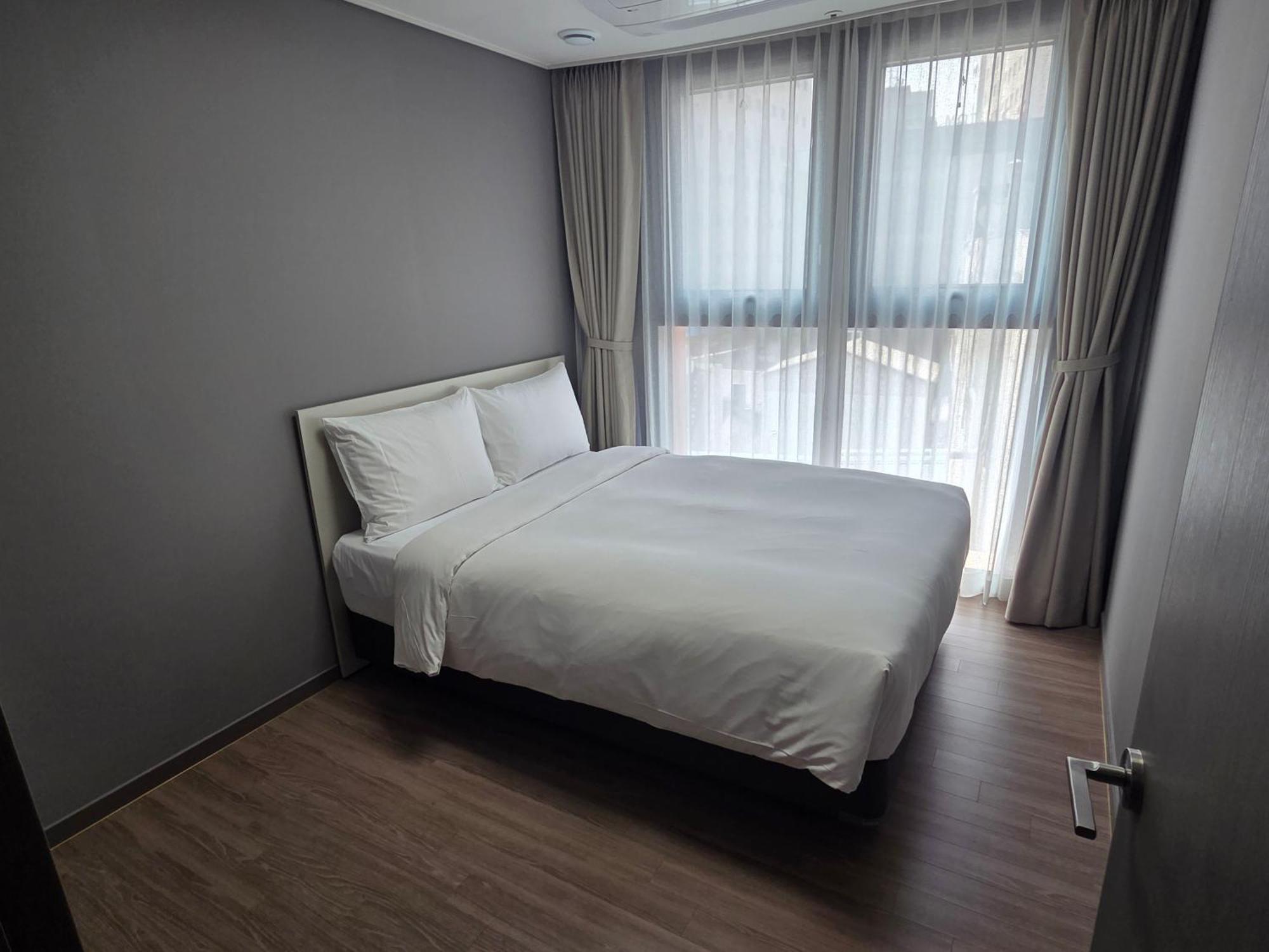 Sollago Myeongdong & 4* Seoul