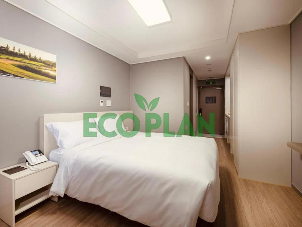 Sollago Myeongdong & 4*