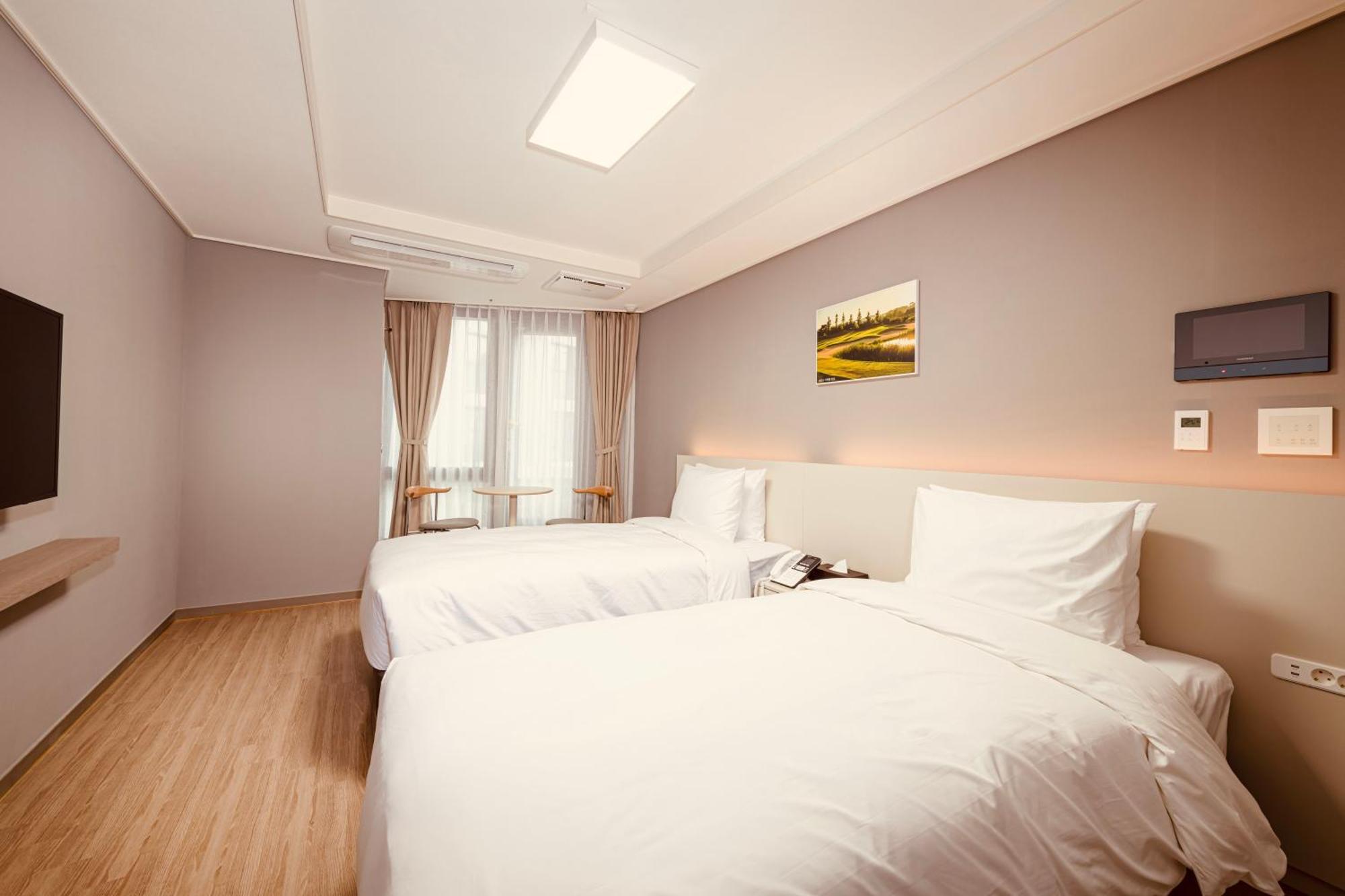 酒店 Sollago Myeongdong & 4*